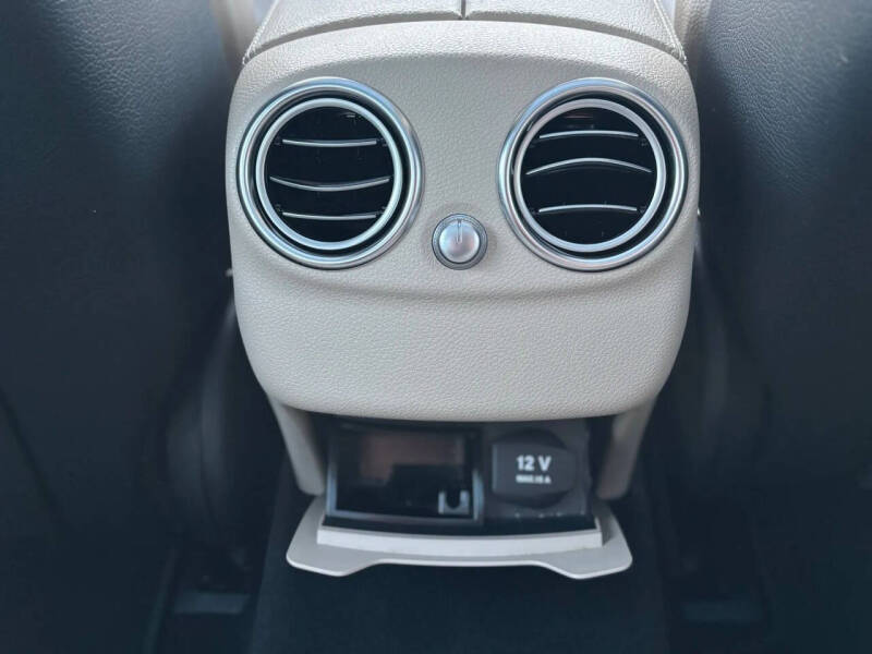 2019 Mercedes-Benz C-Class C 300 4MATIC