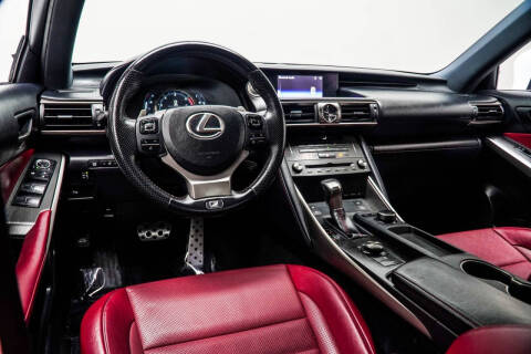 2019 Lexus IS 300