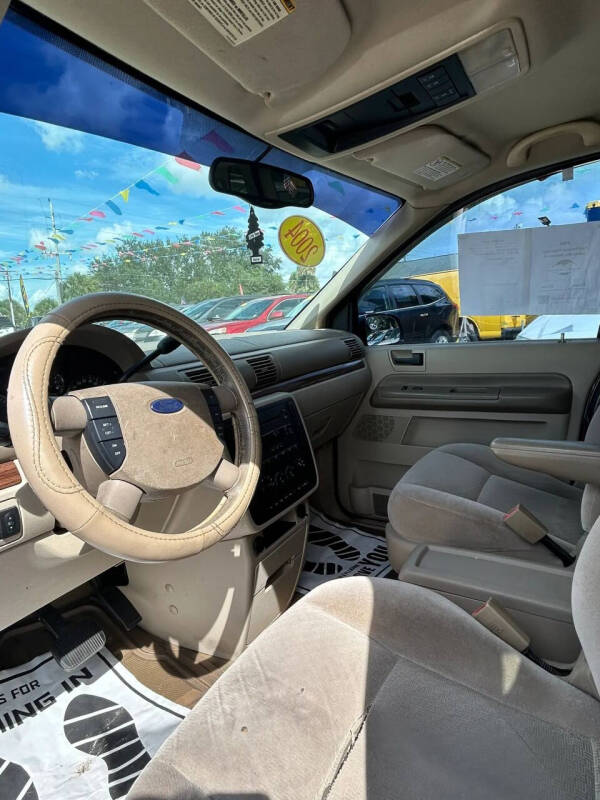 2004 Ford Freestar SEL