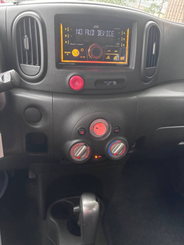 2009 Nissan cube