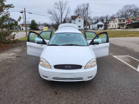 2004 Ford Taurus SES