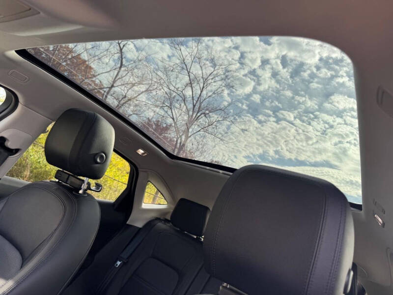 2020 Jaguar E-PACE P250 SE