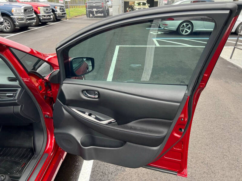 2020 Nissan LEAF SV PLUS