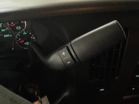 2017 GMC Savana 2500