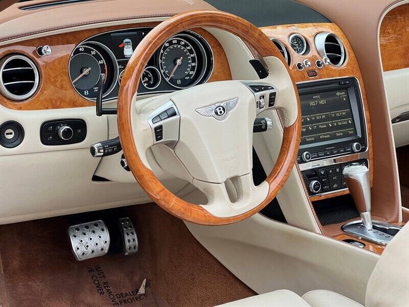 2013 Bentley Continental 23
