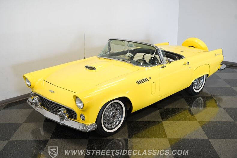 1956 Ford Thunderbird