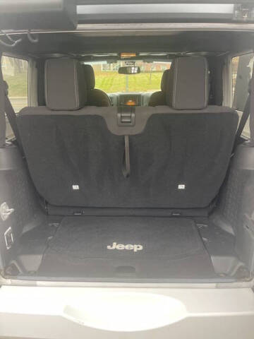 2016 Jeep Wrangler Sahara