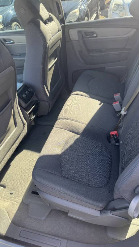 2016 Chevrolet Traverse LS