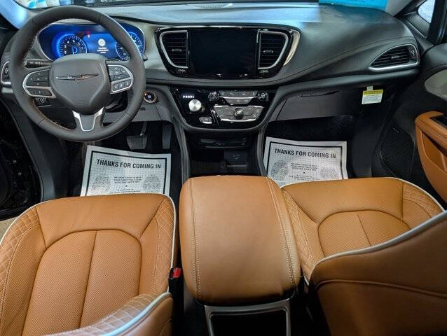 2026 Chrysler Pacifica Pinnacle