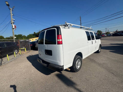 2016 Chevrolet Express 3500