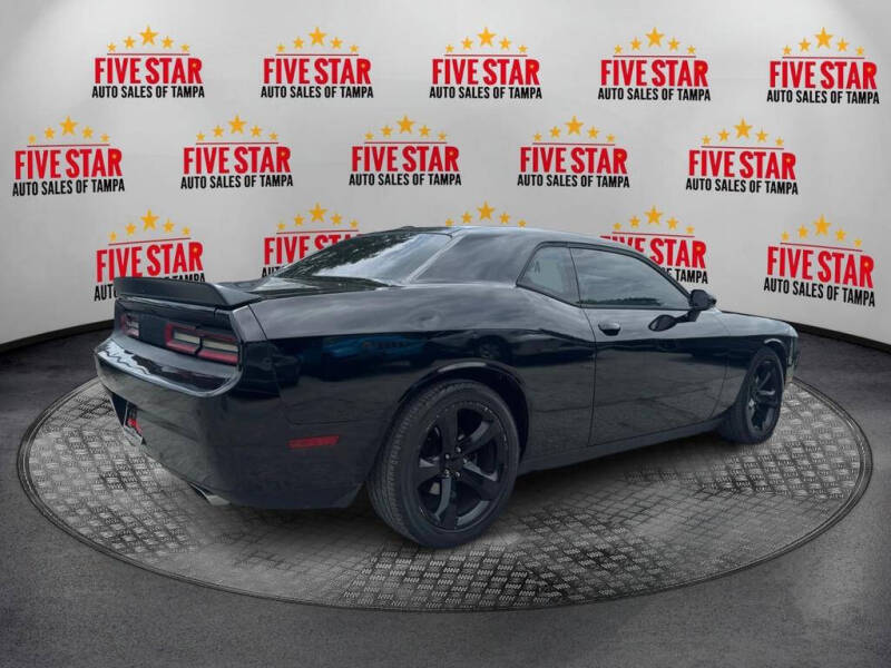 2013 Dodge Challenger SXT