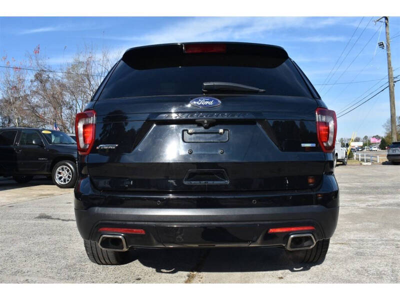 2017 Ford Explorer Sport