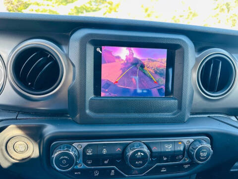 2020 Jeep Gladiator Sport S