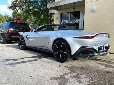 2022 Aston Martin Vantage