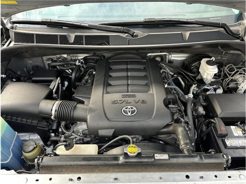 2014 Toyota Sequoia Platinum