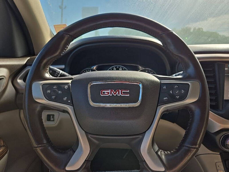 2019 GMC Acadia Denali