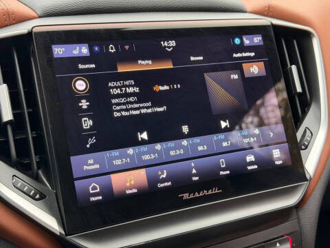 2022 Maserati Ghibli Modena Q4