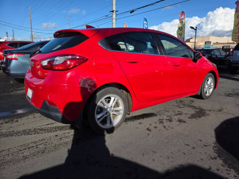 2017 Chevrolet Cruze LT Auto