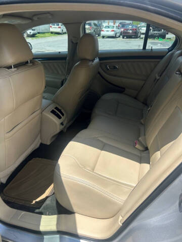 2013 Ford Taurus Limited