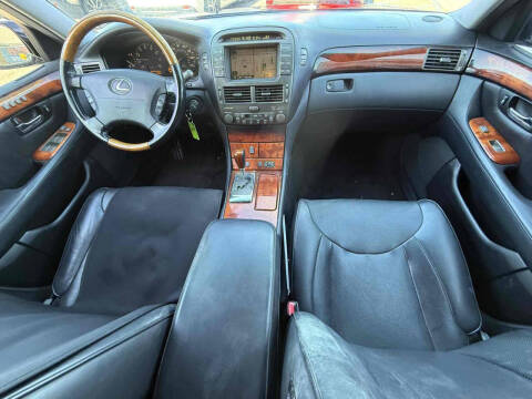 2005 Lexus LS 430