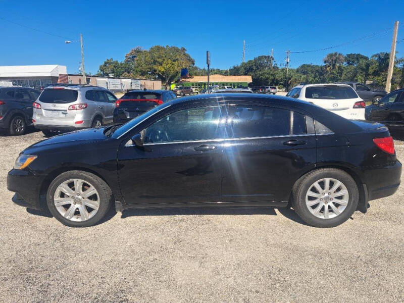 2014 Chrysler 200 Limited