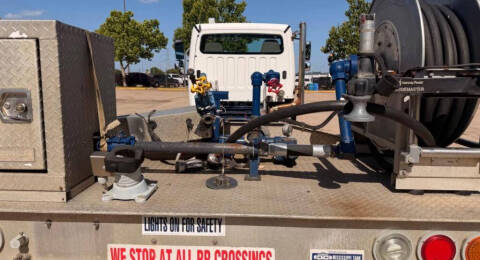 2015 Freightliner M2 106