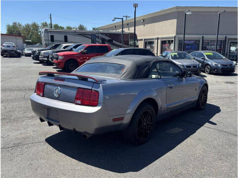 2006 Ford Mustang