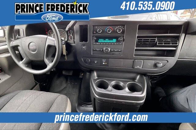 2024 GMC Savana 2500