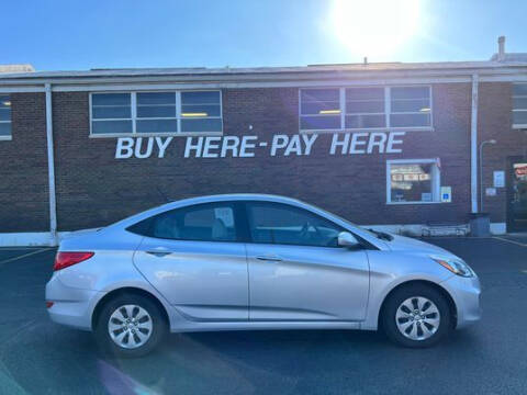 2017 Hyundai Accent for sale at Kar Mart in Milan IL