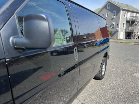 2016 Chevrolet Express 2500