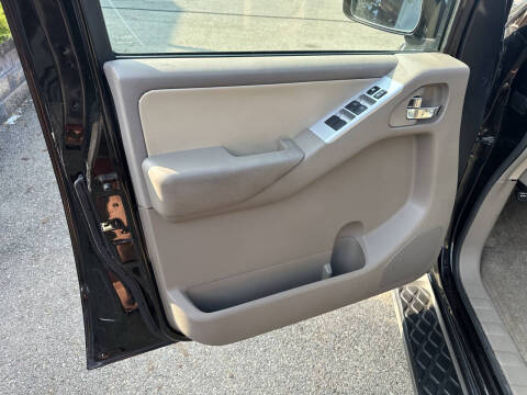 2011 Nissan Pathfinder S