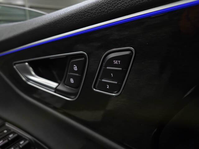 2019 Audi Q8 quattro Prestige 55 TFSI