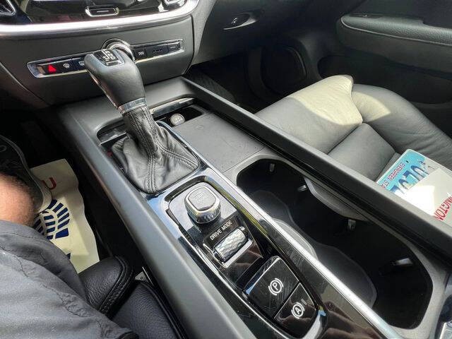 2021 Volvo S60 T6 Inscription