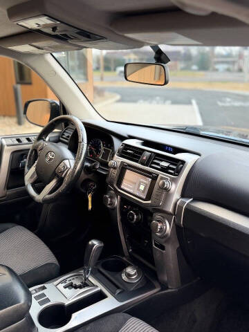 2017 Toyota 4Runner SR5