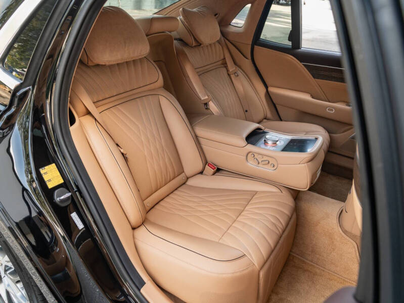 2023 Genesis G90 3.5T e-Supercharger