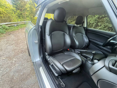 2015 MINI Hardtop 2 Door Cooper