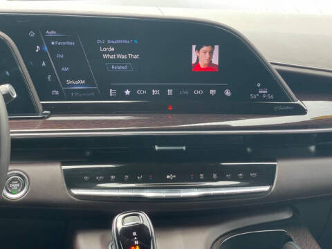 2023 Cadillac Escalade Sport Platinum