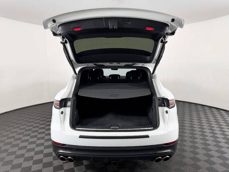 2019 Porsche Cayenne S
