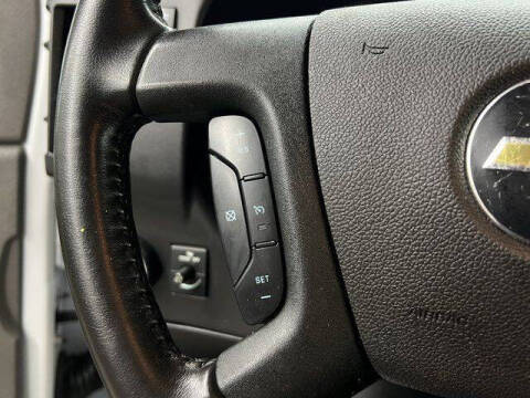 2023 Chevrolet Express 2500