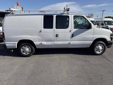 2013 Ford E-Series E-150