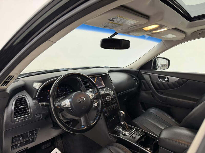 2013 Infiniti FX37