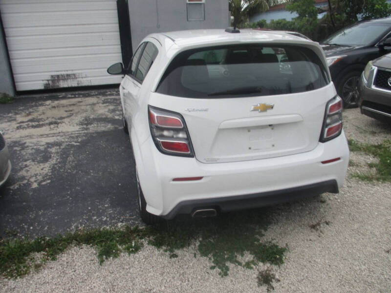 2017 Chevrolet Sonic LT Auto Fleet