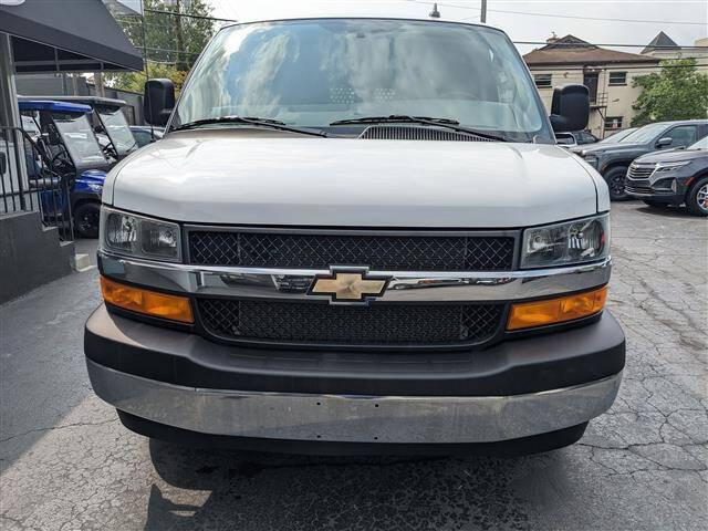 2023 Chevrolet Express 2500