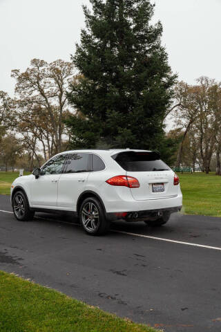 2013 Porsche Cayenne S