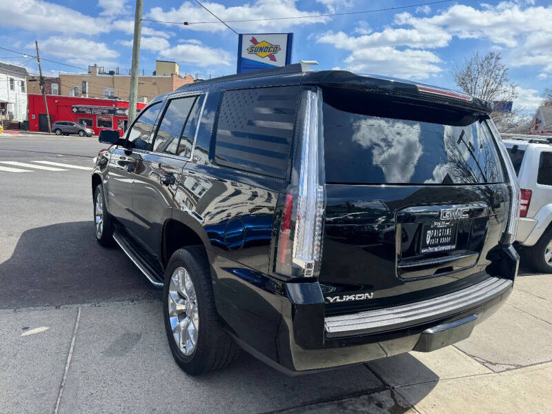2017 GMC Yukon SLT