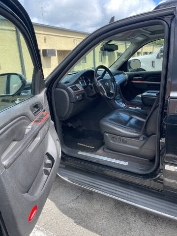 2012 Cadillac Escalade ESV Luxury