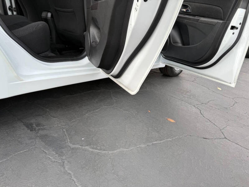 2016 Chevrolet Cruze Limited 1LT Auto