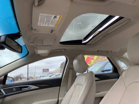 2017 Lincoln MKZ Select