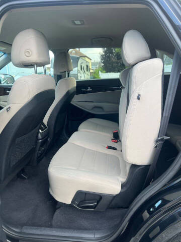2017 Kia Sorento LX