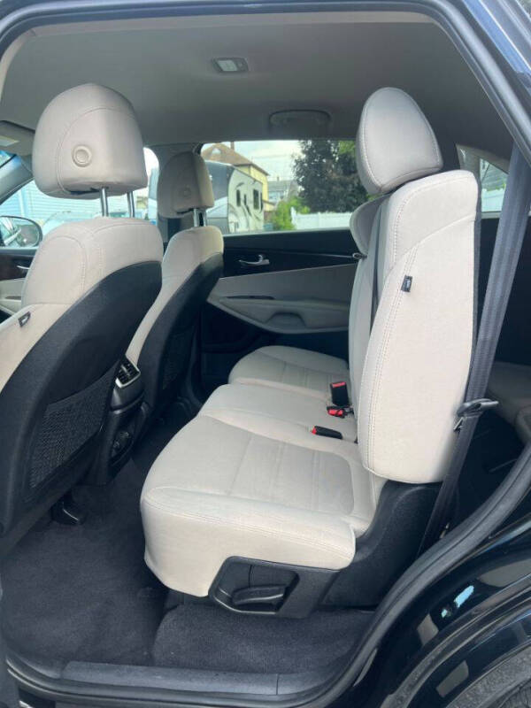 2017 Kia Sorento LX